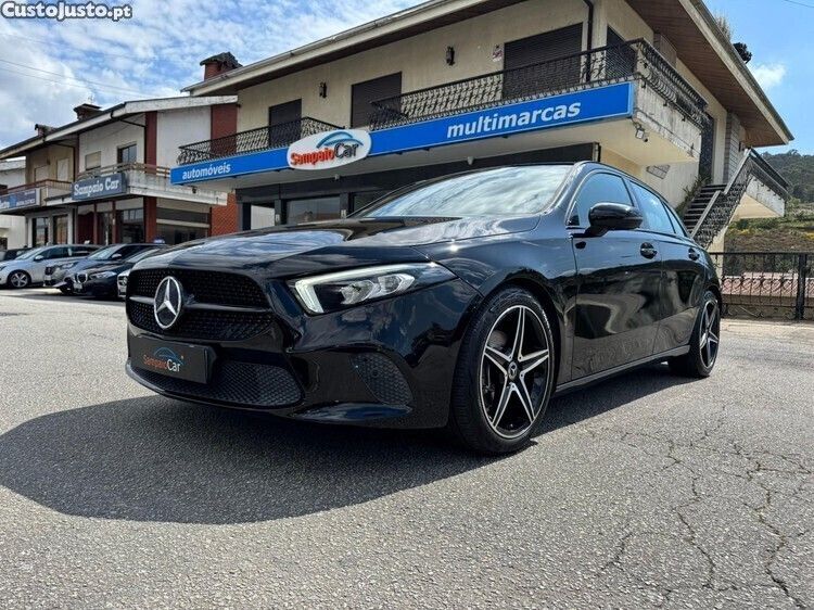 Preto Usado 2018 Mercedes A180 Style | € 22.990 (Preço justo) - Imagem 1/1