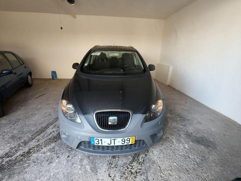 Usado 2010 Seat Altea Sedan | € 7.800 - Imagem 1/4
