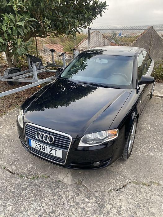 Usado 2005 Audi A4 Sedan | € 4.990 (Bom preço) - Imagem 1/4