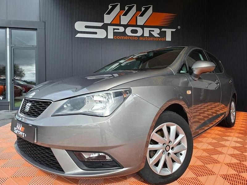 Cinzento Usado 2015 Seat Ibiza | € 9.450 (Preço justo) - Imagem 1/4