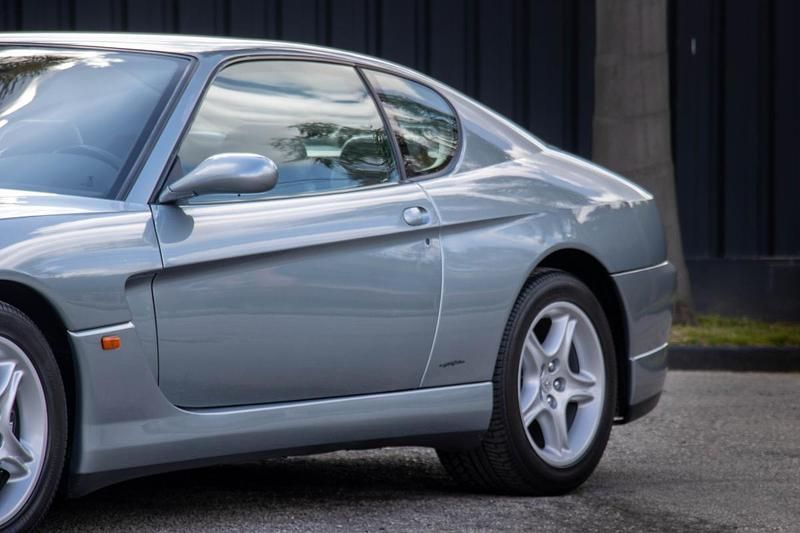 Usado Ferrari 456 442 HP (325 kW) 1999 Antracite Coupé