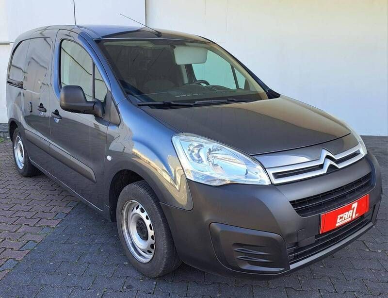 Cinza Usado 2018 Citroën Berlingo Feel Monovolume | € 15.500 (Caro) - Imagem 1/4