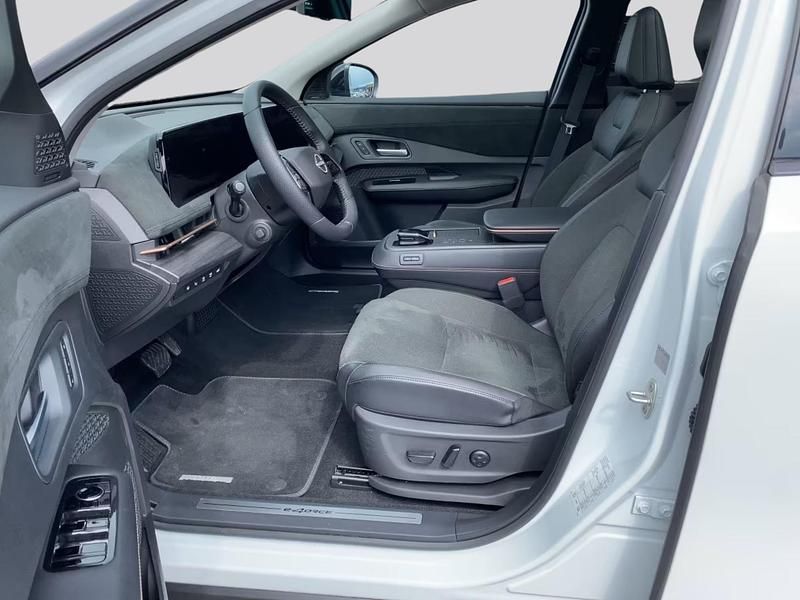Branco Usado 2023 Nissan Ariya Evolve SUV | € 42.999 (Preço justo) - Imagem 1/4