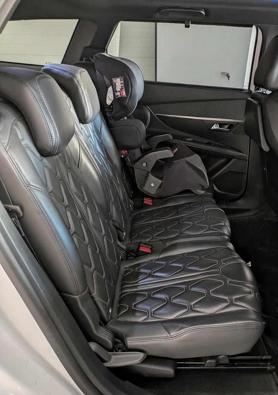 Usado Peugeot 5008 120 HP (88 kW) 2018 Branco Citadino