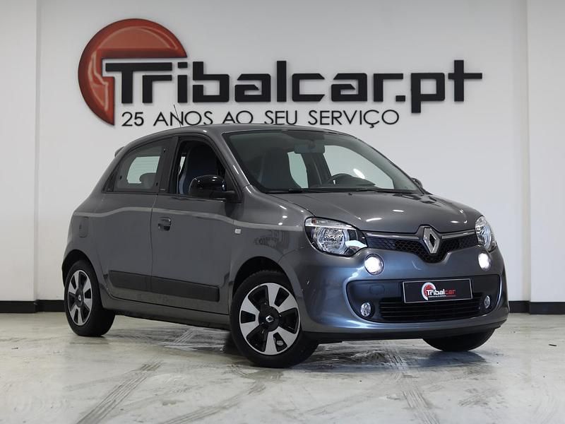 Cinza Usado 2018 Renault Twingo LIMITED Citadino | € 10.500 (Preço justo) - Imagem 1/4