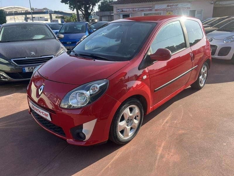 Usado Renault Twingo 75 HP (55 kW) 2008 Vermelho Citadino