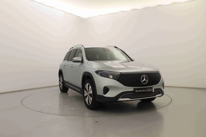 Prateado Usado 2024 Mercedes EQB250+ Edition SUV | € 49.990 (Preço justo) - Imagem 1/4