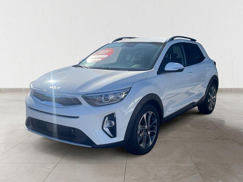 Branco Novo 2025 Kia Stonic SUV | € 21.900 (Preço justo) - Imagem 1/4