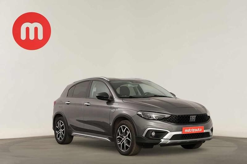 Cinzento Usado 2022 Fiat Tipo | € 16.999 (Preço elevado) - Imagem 1/4