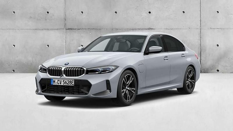 Cinza brooklyn metalizado Novo 2025 BMW 330e Comfort Edition Sedan | € 67.860 (Preço justo) - Imagem 1/4