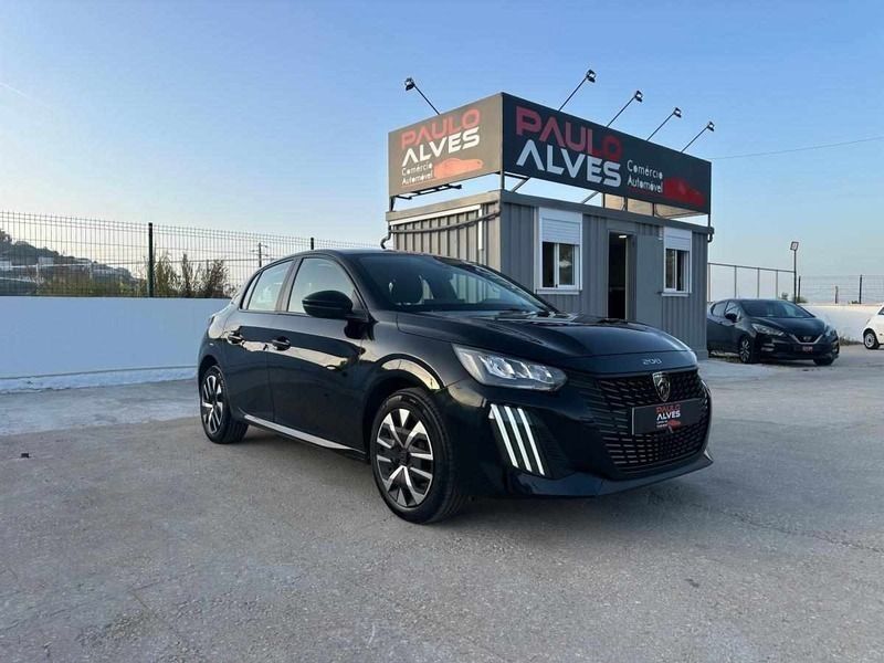 Preto Usado 2024 Peugeot 208 Citadino | € 16.450 (Bom preço) - Imagem 1/4