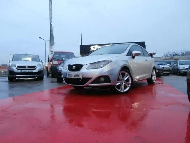 Cinza Usado 2009 Seat Ibiza Stylance Citadino | € 3.500 (Super Preço) - Imagem 1/4