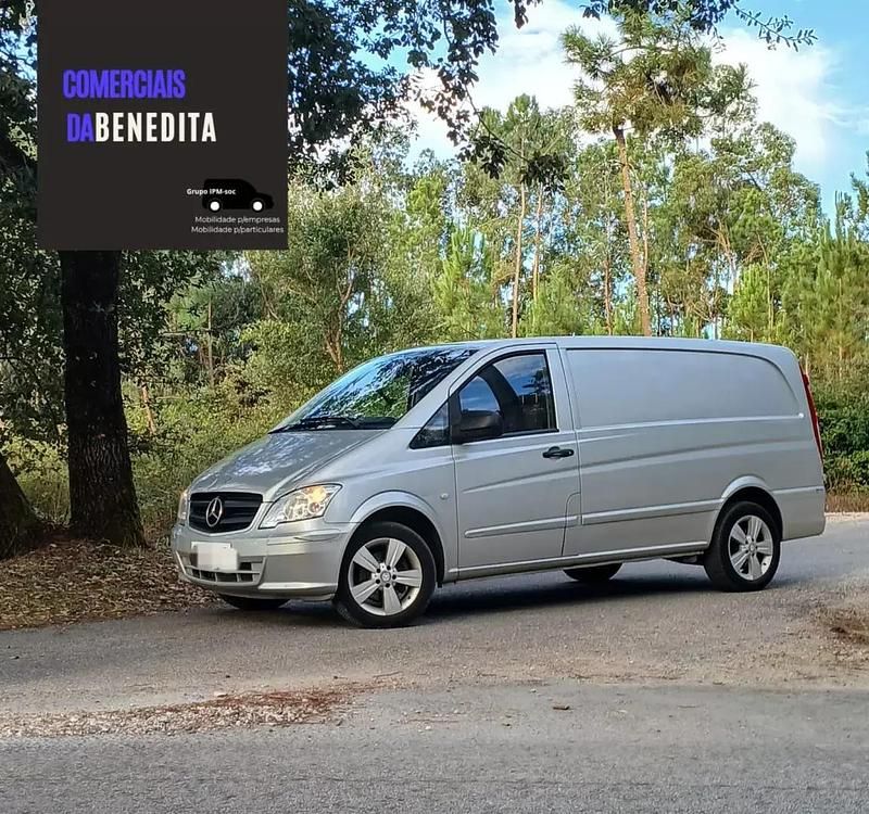 Cinza Usado 2012 Mercedes Vito Monovolume | € 9.750 - Imagem 1/1