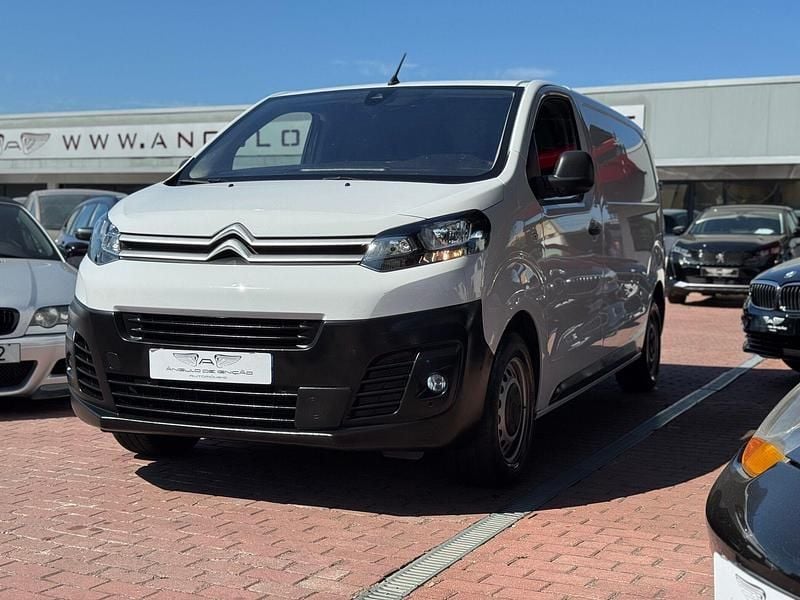 Branco Usado 2023 Citroën Jumpy Monovolume | € 19.000 (Super Preço) - Imagem 1/4