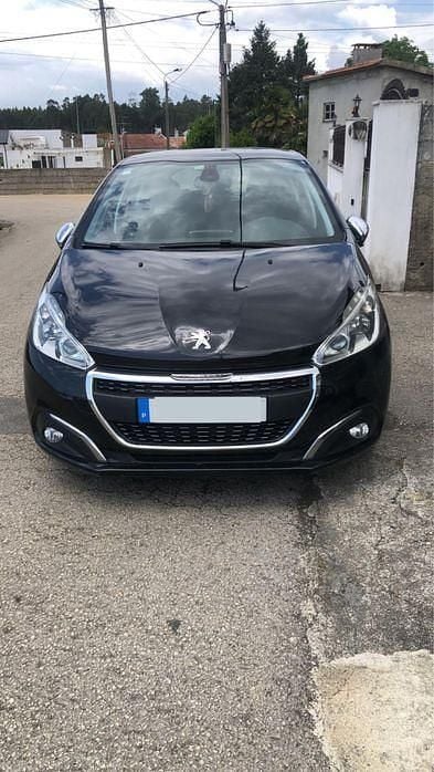 Usado 2015 Peugeot 208 Citadino | € 7.800 (Bom preço) - Imagem 1/4