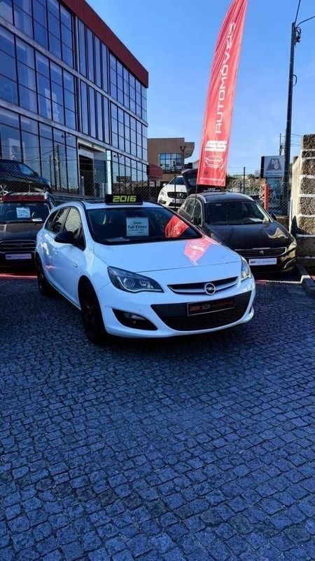 Branco Usado 2016 Opel Astra Sport Carrinha | € 10.600 (Preço justo) - Imagem 1/4