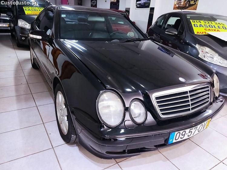 Preto Usado 2000 Mercedes CLK200 Coupé | € 3.250 (Preço justo) - Imagem 1/1