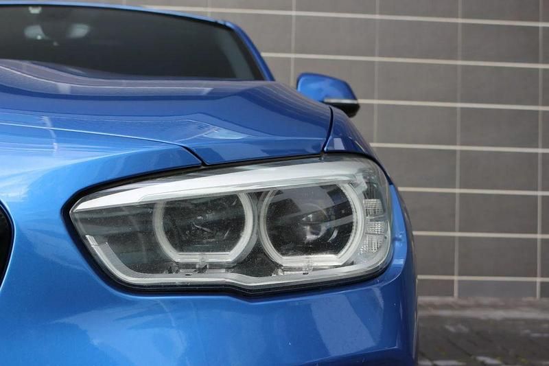 Usado BMW 118 M Sport 150 HP (110 kW) 2017 Azul Citadino