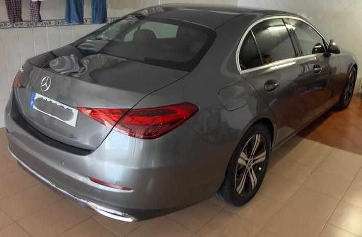 Usado Mercedes C220 200 HP (147 kW) 2021 Cinzento Sedan