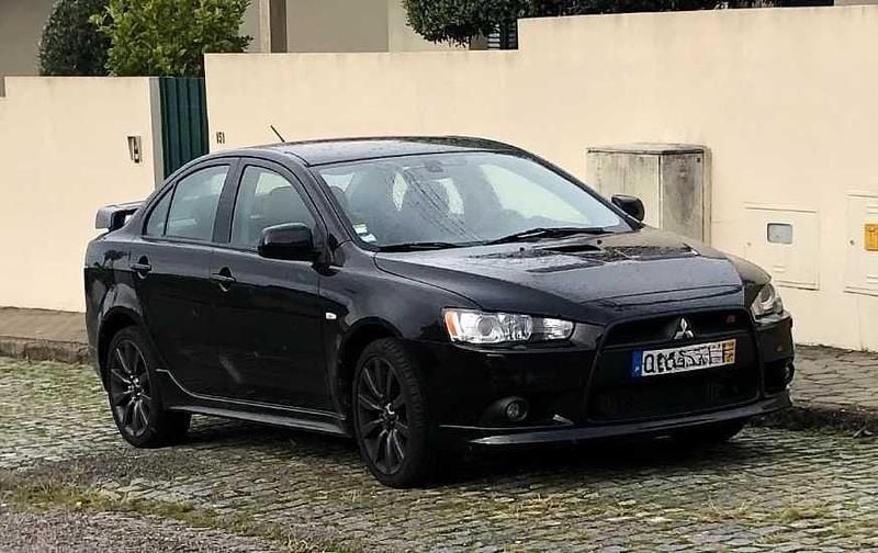 Usado 2010 Mitsubishi Lancer Sedan | € 30.000 - Imagem 1/4