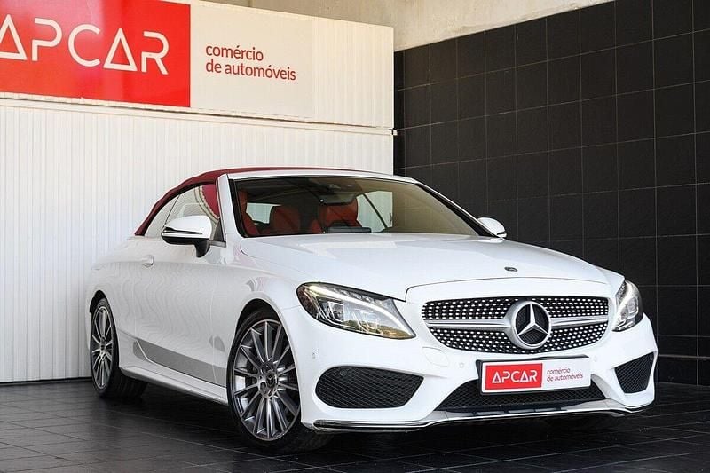 Usado Mercedes C220 AMG line 170 HP (125 kW) 2017 Branco Coupé
