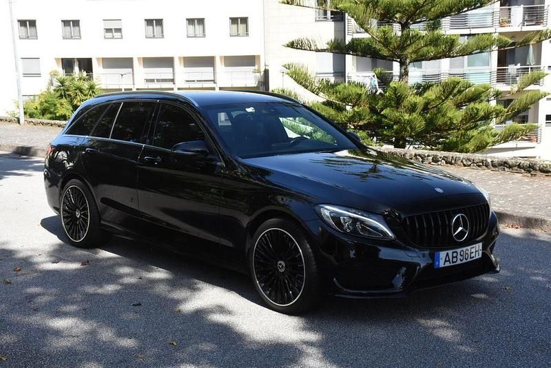 Usado Mercedes C220 AMG 170 HP (125 kW) 2015 Sedan