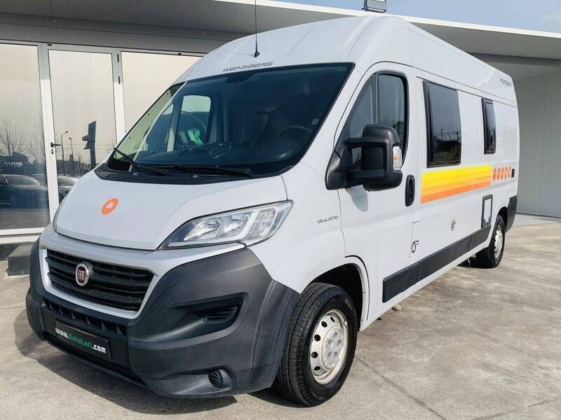 Cinzento Usado 2020 Fiat Ducato Van | € 41.990 - Imagem 1/4