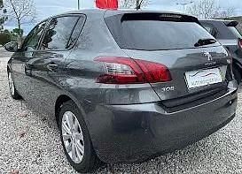 Usado Peugeot 308 Style 102 HP (75 kW) 2020 Cinza antracite Citadino