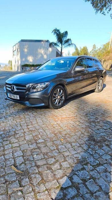 Usado Mercedes C180 116 HP (85 kW) 2015 Sedan