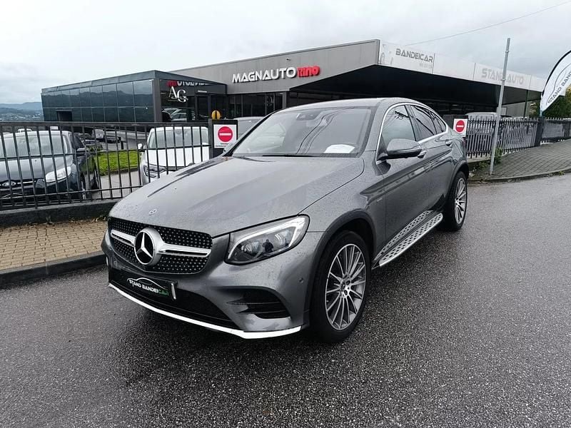 Cinza Usado 2017 Mercedes GLC350 AMG line Coupé | € 41.500 (Preço elevado) - Imagem 1/4