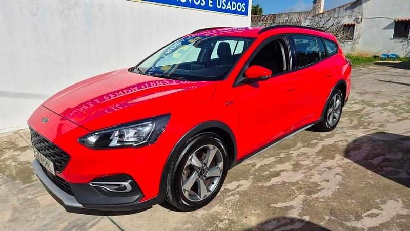 Usado Ford Focus 120 HP (88 kW) 2020 Vermelho Citadino