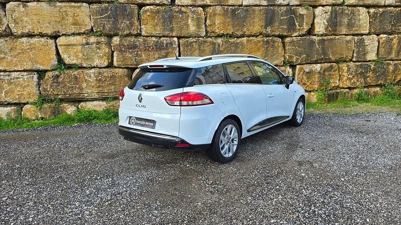 Usado Renault Clio GrandTour LIMITED 90 HP (66 kW) 2019 Branco Carrinha