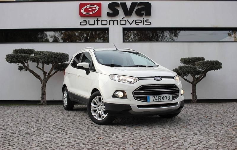 Branco Usado 2016 Ford Ecosport SUV | € 10.900 (Bom preço) - Imagem 1/4