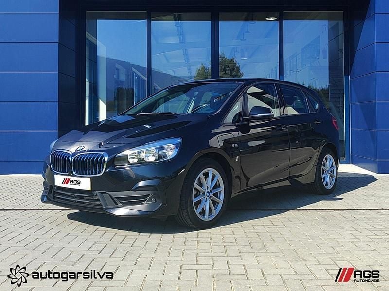 Preto Usado 2019 BMW 225 Active Tourer Advantage Monovolume | € 19.900 - Imagem 1/4
