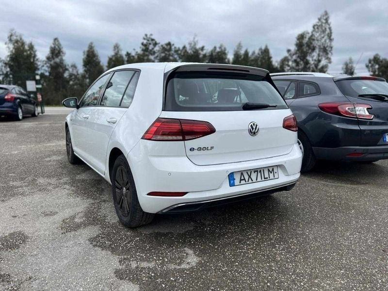 Usado VW e-Golf 100 kW (136 HP) 2019 Branco Citadino