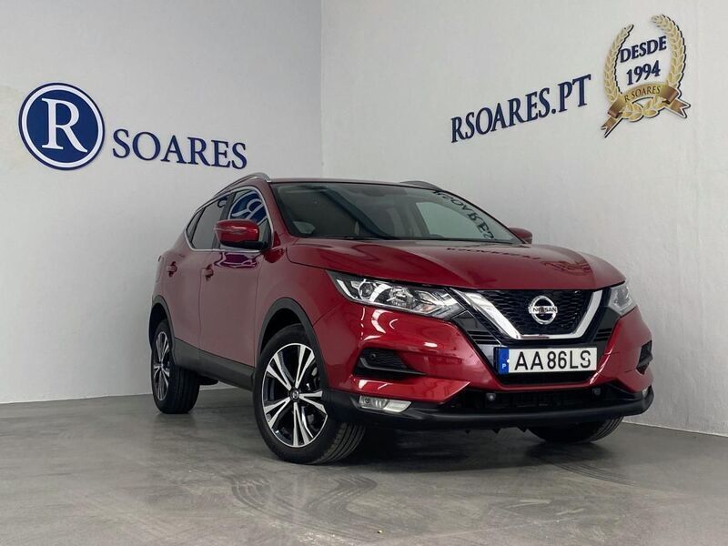 Vermelho Usado 2020 Nissan Qashqai N-Connecta SUV | € 23.900 (Preço elevado) - Imagem 1/4