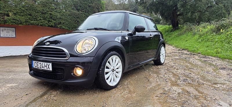 Usado Mini Cooper D 110 HP (80 kW) 2013 Preto Citadino