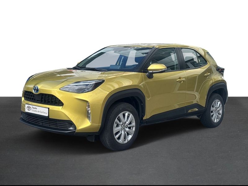 Dourado (pintura metalizada) Usado 2024 Toyota Yaris Comfort Sedan | € 26.750 (Preço elevado) - Imagem 1/4