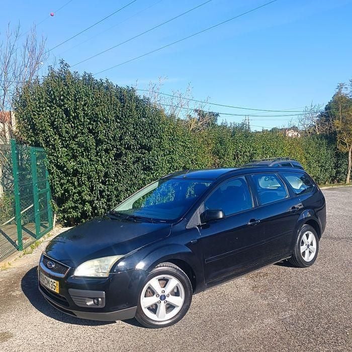 Usado Ford Focus 110 HP (80 kW) 2006 Sedan