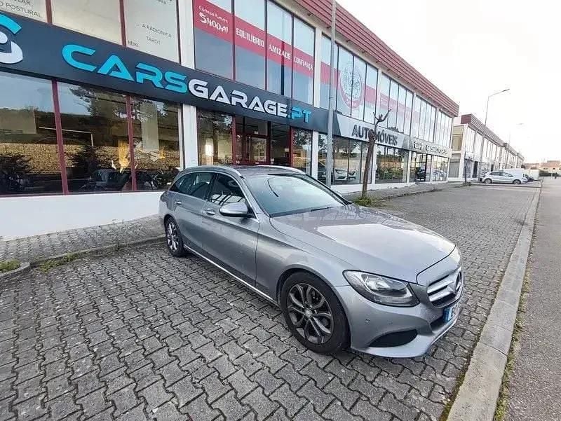 Cinzento Usado 2015 Mercedes C180 Carrinha | € 17.800 (Preço elevado) - Imagem 1/4