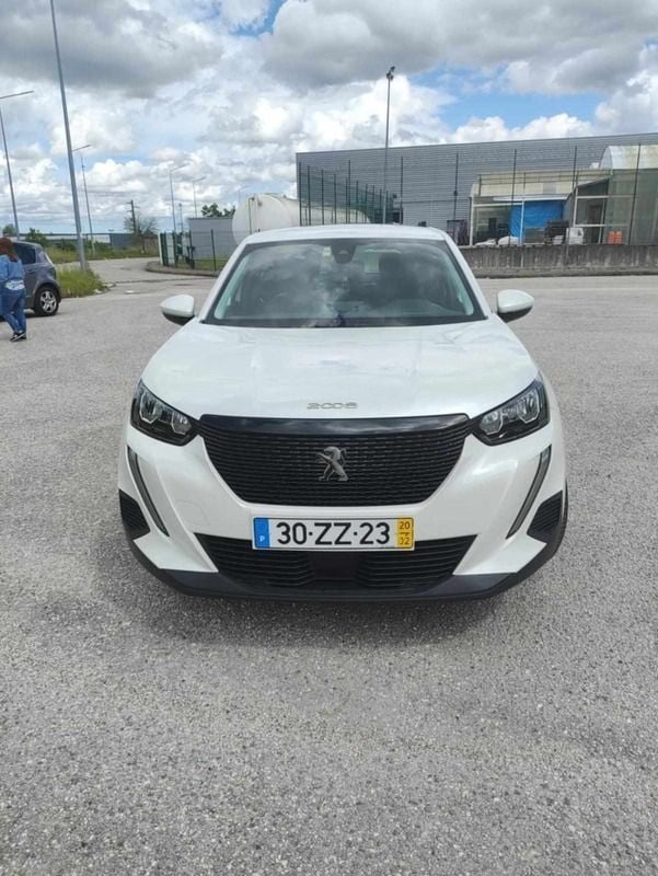 Branco Usado 2020 Peugeot 2008 SUV | € 15.500 (Super Preço) - Imagem 1/4