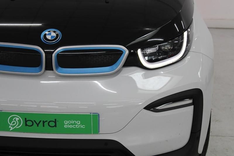Usado BMW i3 125 kW (170 HP) 2022 Branco Citadino