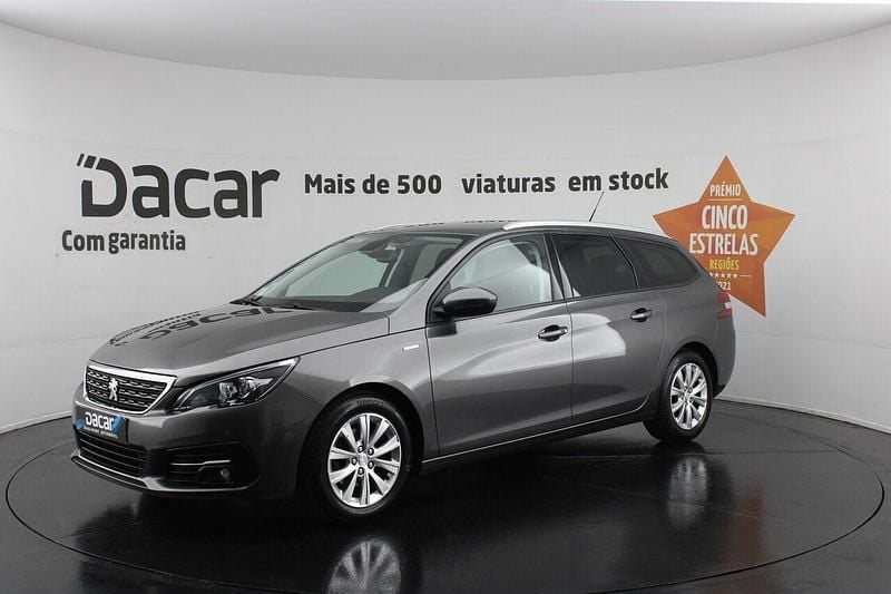 Cinza Usado 2019 Peugeot 308 Style Carrinha | € 11.599 (Bom preço) - Imagem 1/4