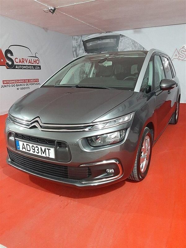 Cinza Usado 2020 Citroën C4 Feel Monovolume | € 19.800 (Preço justo) - Imagem 1/4