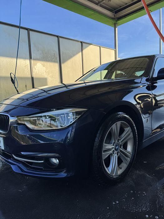 Usado 2016 BMW 330e iPerformance Sedan | € 19.100 (Preço justo) - Imagem 1/4
