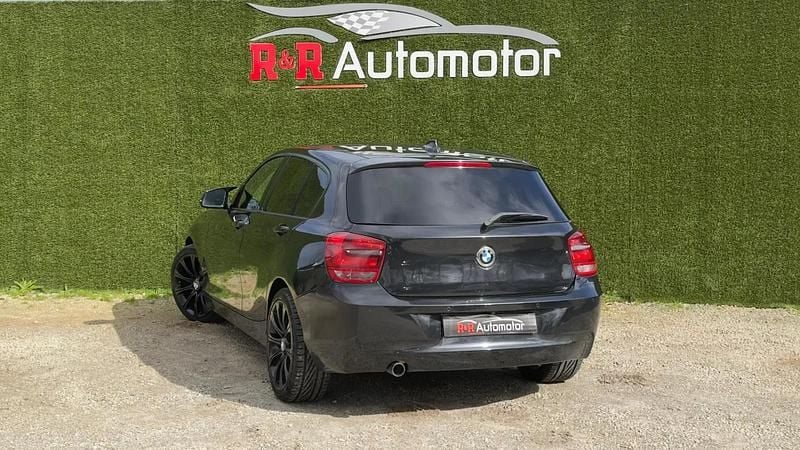 Usado BMW 118 Sport Line 143 HP (105 kW) 2012 Preto Citadino