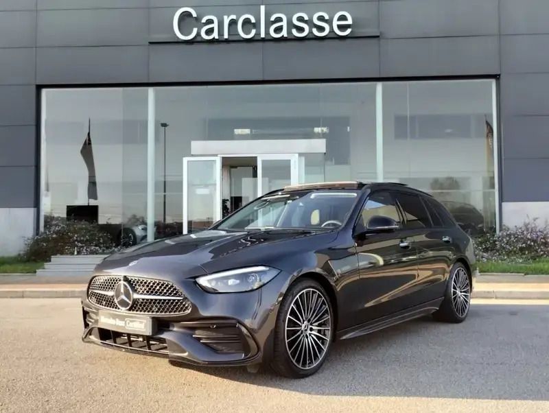 Usado Mercedes C300 AMG Line Premium Plus 265 HP (194 kW) 2024 Cinza graphite Carrinha