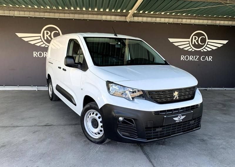 Branco Usado 2019 Peugeot Partner Van | € 12.500 (Preço justo) - Imagem 1/4