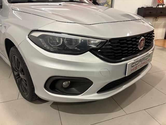 Usado Fiat Tipo 95 HP (69 kW) 2020 Cinzento