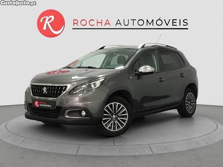 Cinza Usado 2019 Peugeot 2008 Active SUV | € 11.499 (Bom preço) - Imagem 1/1